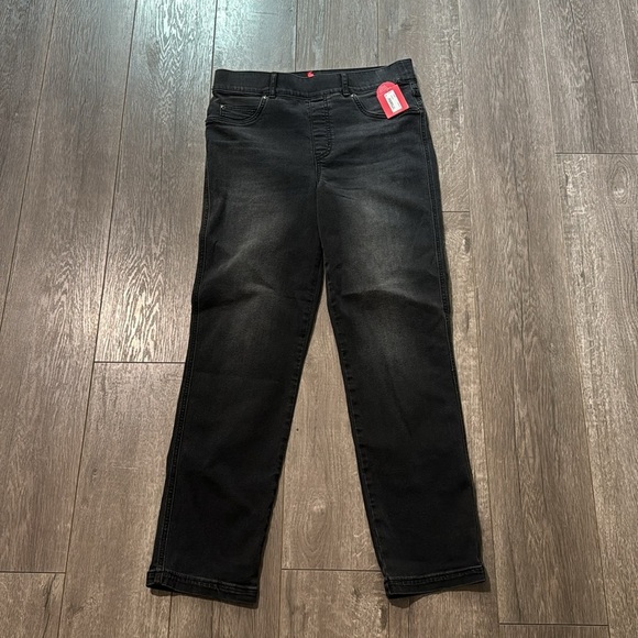 NWT SPANX Straight Leg Jeans, Black M - Picture 6 of 10